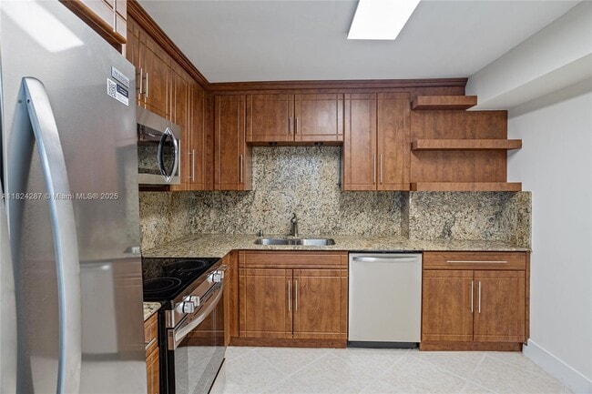 Photo - 2851 NE 183rd St Unit 309E