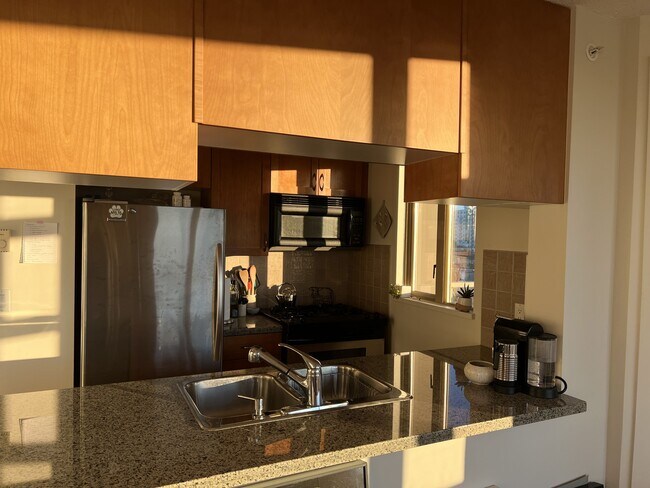 Photo - 1316 W 11th Ave