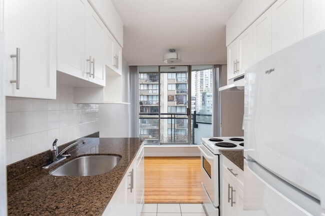 Photo - Emerald Terrace Unit 00701