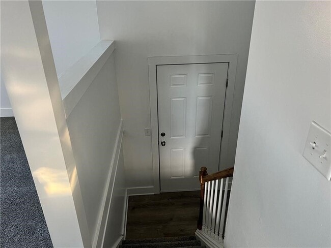 Photo - 1086 Flynn Rd