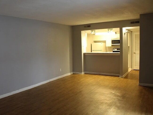 Photo - 8433 Sycamore Tree Dr Unit 201