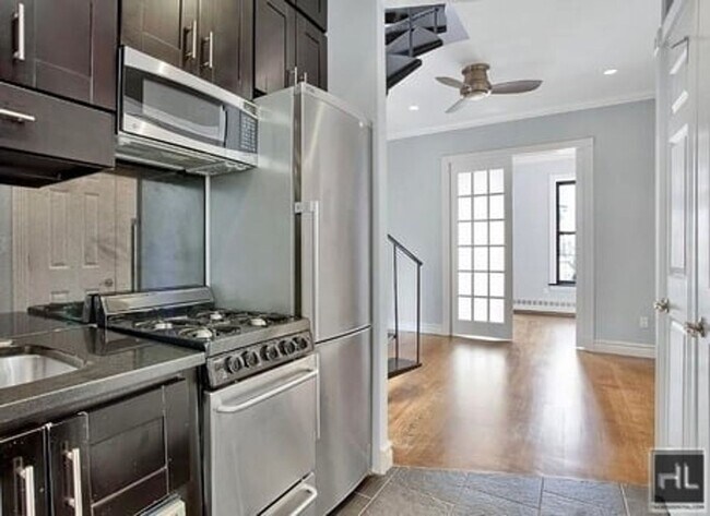 Photo - E 28TH ST. Unit 5B