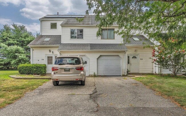 Building Photo - 92 Ginger Dr