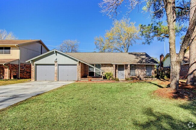 Building Photo - 19334 Leafwood Ln Rental