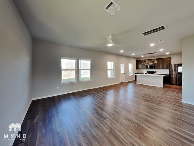 Photo - 906 Limestone Shls Rd