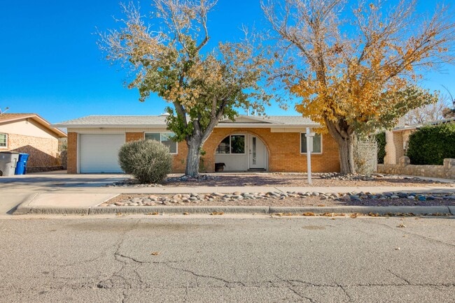 Great Location - Great Location House