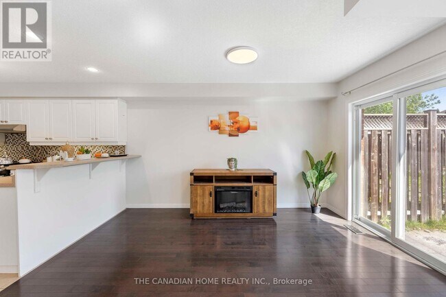 Photo - 500 Robert Ferrie Dr