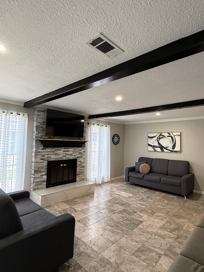 Photo - 11207 Broadsweep Dr