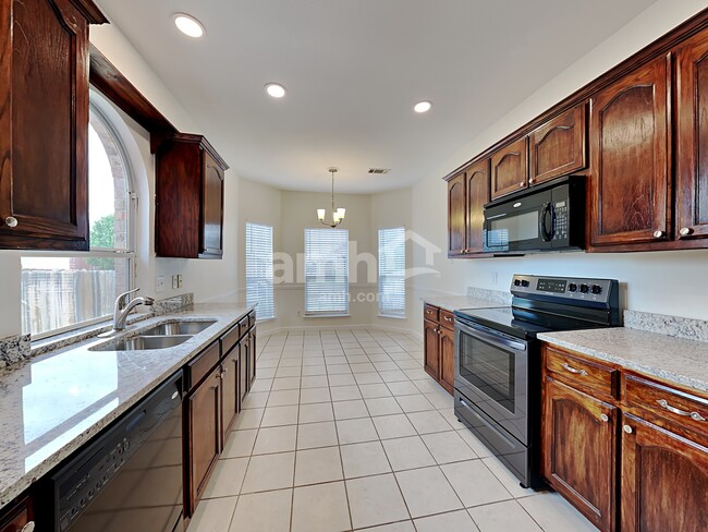 Photo - 73 N Highland Dr