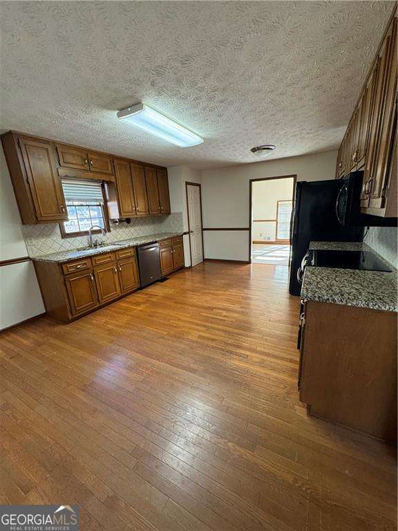 Photo - 910 Thousand Oaks Dr