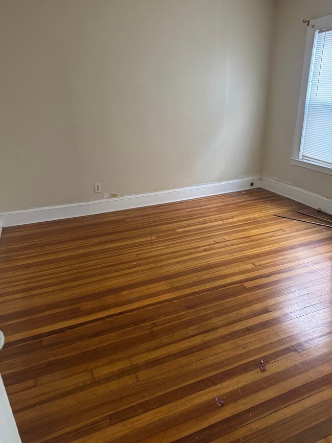 Photo - 883 Farmington Ave Unit 1