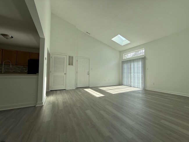 Photo - 367 Heather Croft Unit 367