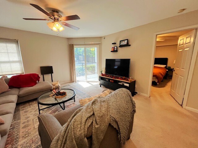 Photo - 3307 Wyndham Cir Unit 1168