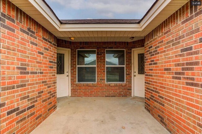 Photo - 608 N Bangor Ave