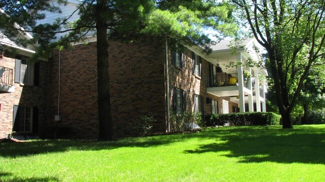 Photo - Eastgate Village