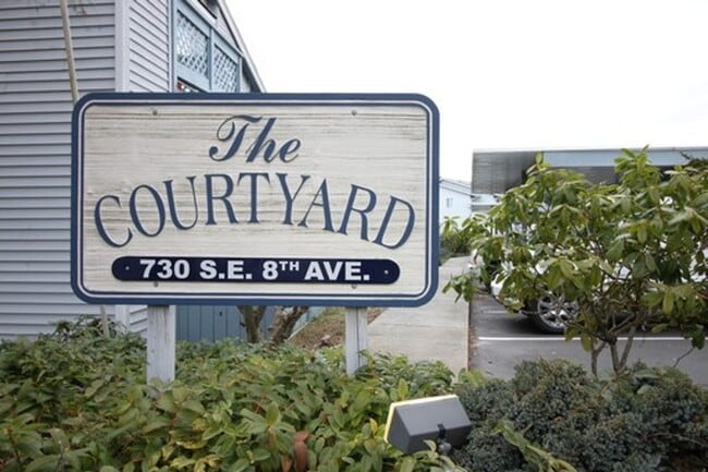 Building Photo - 2 Bed 2 Bath Condo - Near Downtown - NAS W...