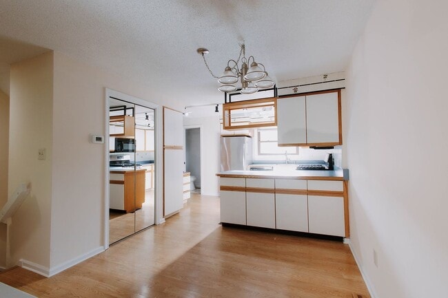 Photo - 166 Natchaug Dr