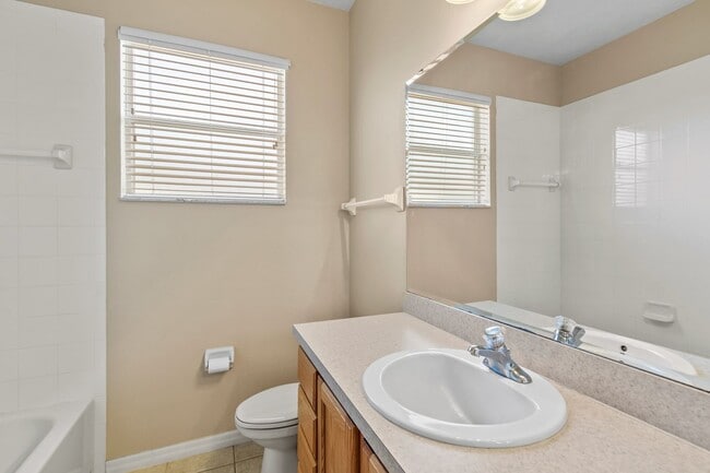 Photo - Grand Island Ridge! 3/2 with Split Floorplan and Fenced Backyard