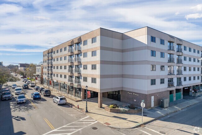68 N Washington St North Attleboro, MA - Pace Plaza Apartments