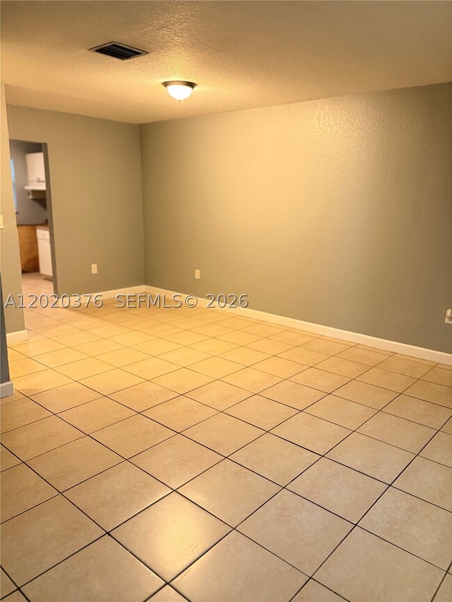 Photo - 1329 NW 6th Ave Unit A