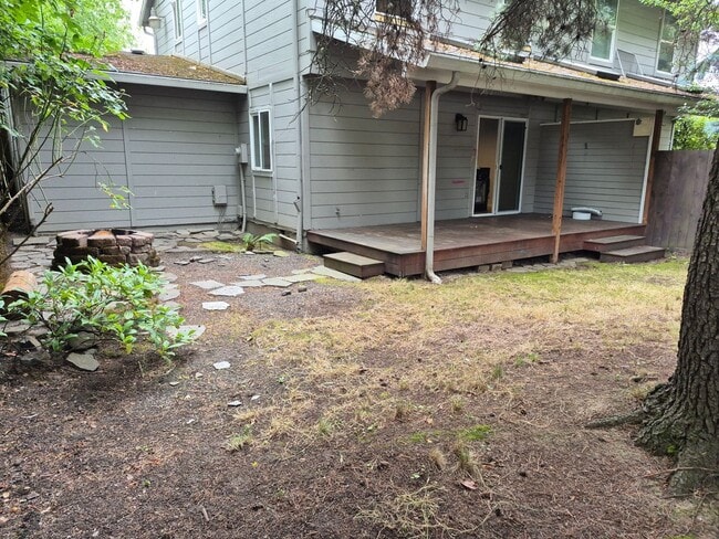 Building Photo - 6820 SW Garden Home Rd Unit 6820