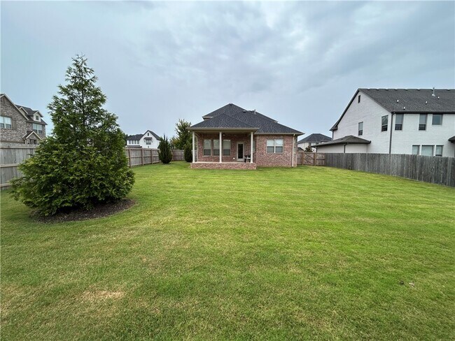 Photo - 606 Mill Pond Wy