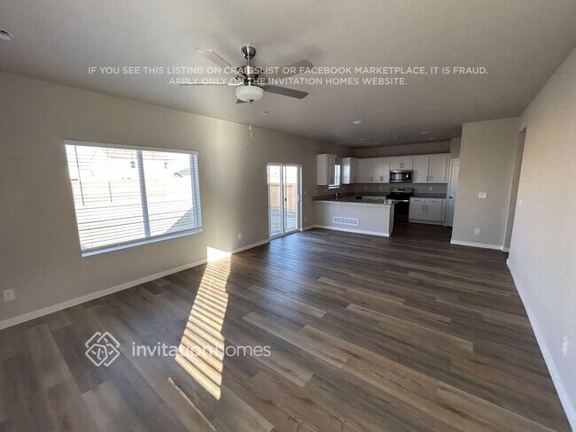 Photo - 2161 Christina St