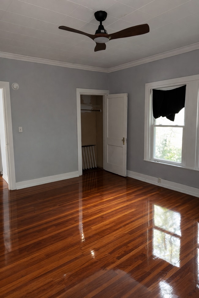 2218 Yancey Ave