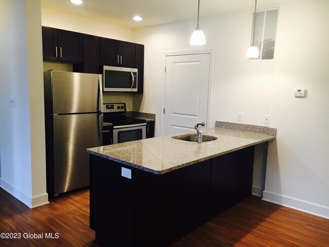 Photo - 6 Alice Wagner Wy Unit 15