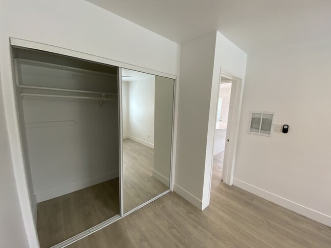 Photo - Grand Avenue Apartments