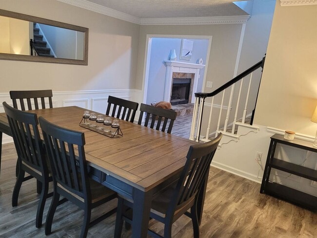 Photo - 1356 Velvet Creek Ct SW