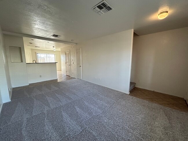 Photo - 7801 N 44th Dr