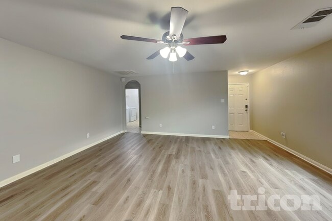 Photo - 4817 Cedar Springs Dr