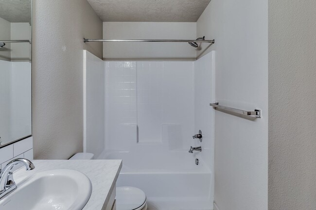 Building Photo - South Boise Home in great location!