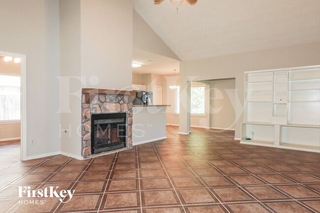 Photo - 17214 Thorhill St