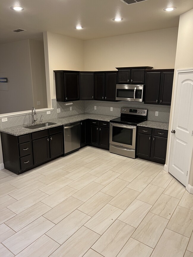 Photo - 3710 Rochester Ave