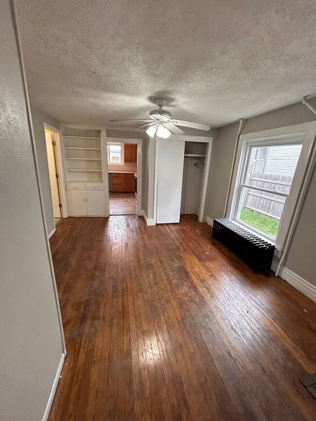 Photo - 526 E Eighth Street Unit 526 E Eighth Street A