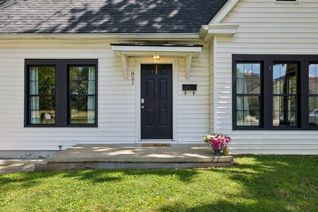 Photo - 821 Greenwood Ave
