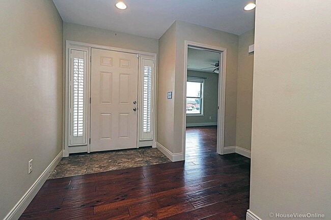 Photo - Duplex in Jackson