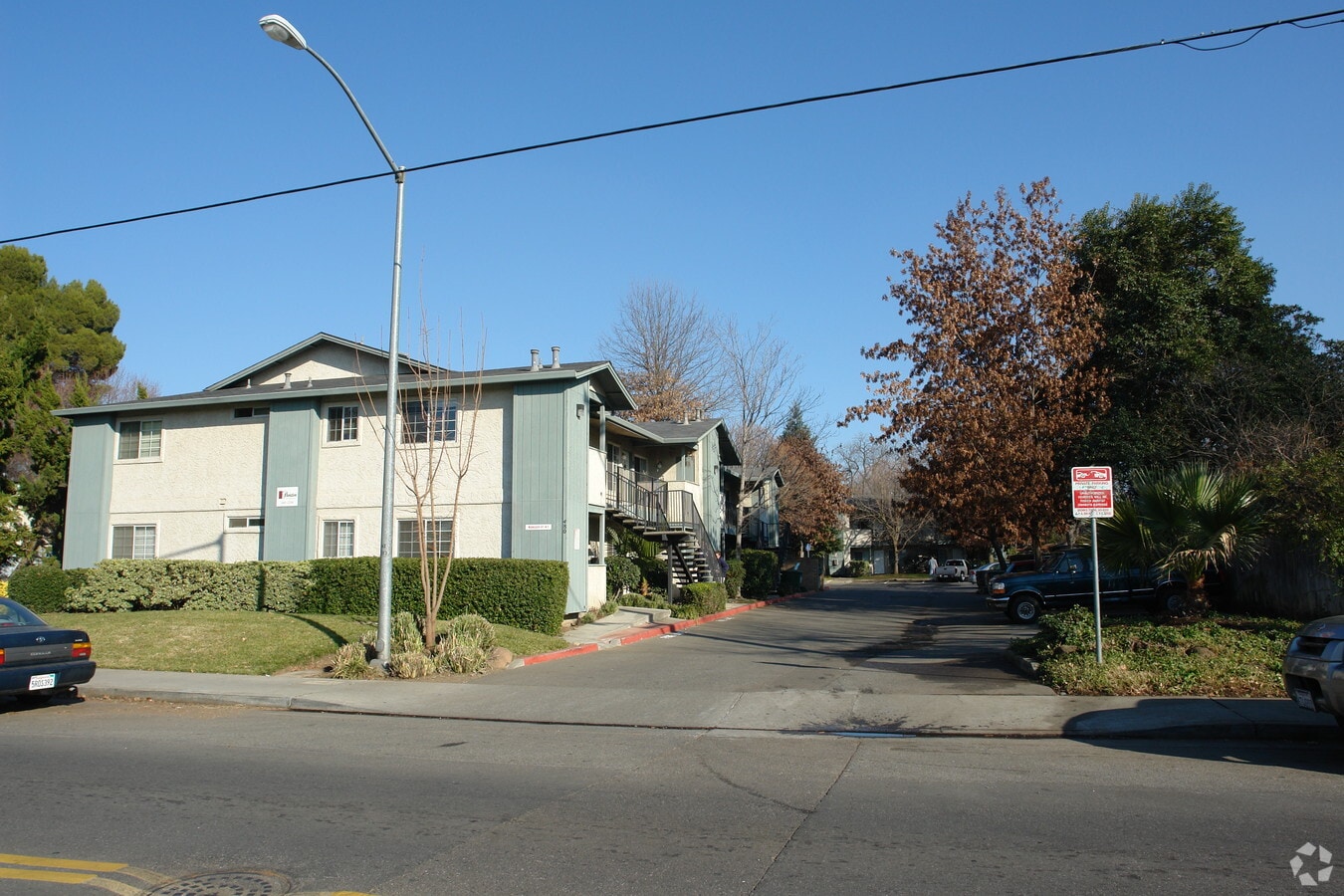Photo - 480 Manzanita Ave Apartments