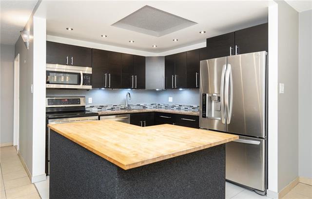Photo - 466 Kenaston Blvd