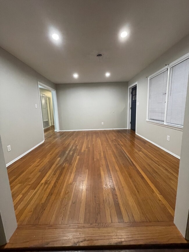 Photo - 3635 Belair Rd