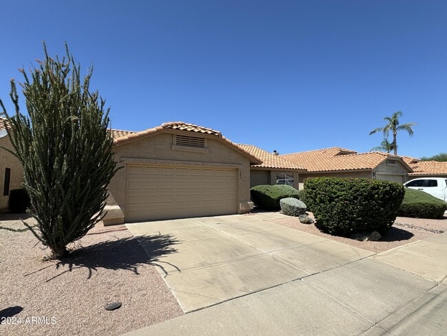 Photo - 1290 W Butler Dr