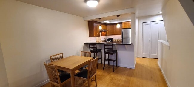 Photo - 1817 11th Ave W