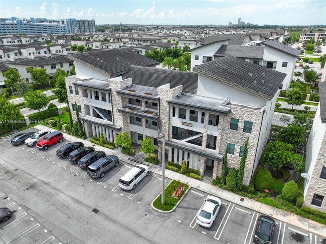 Building Photo - 7865 NW 104th Ave Unit 33