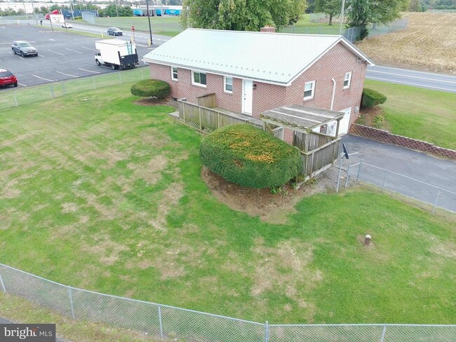 Photo - 623 Kriner Rd