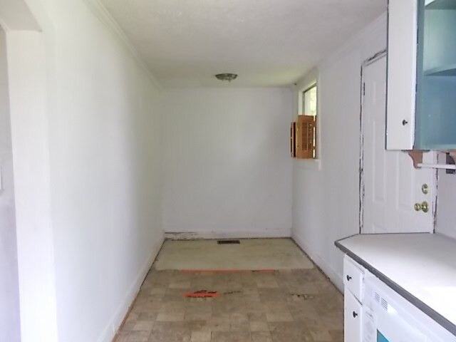 38 Field Crest Dr