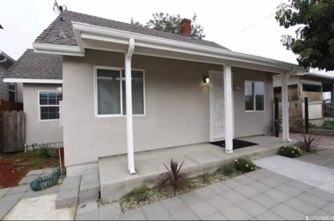 Building Photo - 1937 88th Ave Rental