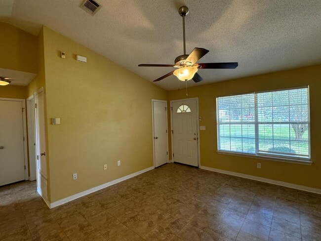 Photo - 2870 Aplin Rd