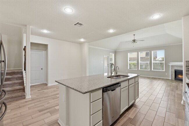 Photo - 5102 Brookshire Pass Dr